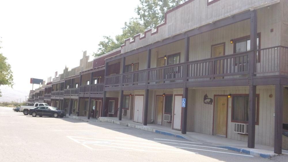 Bonnie Springs Ranch Motel Blue Diamond Экстерьер фото