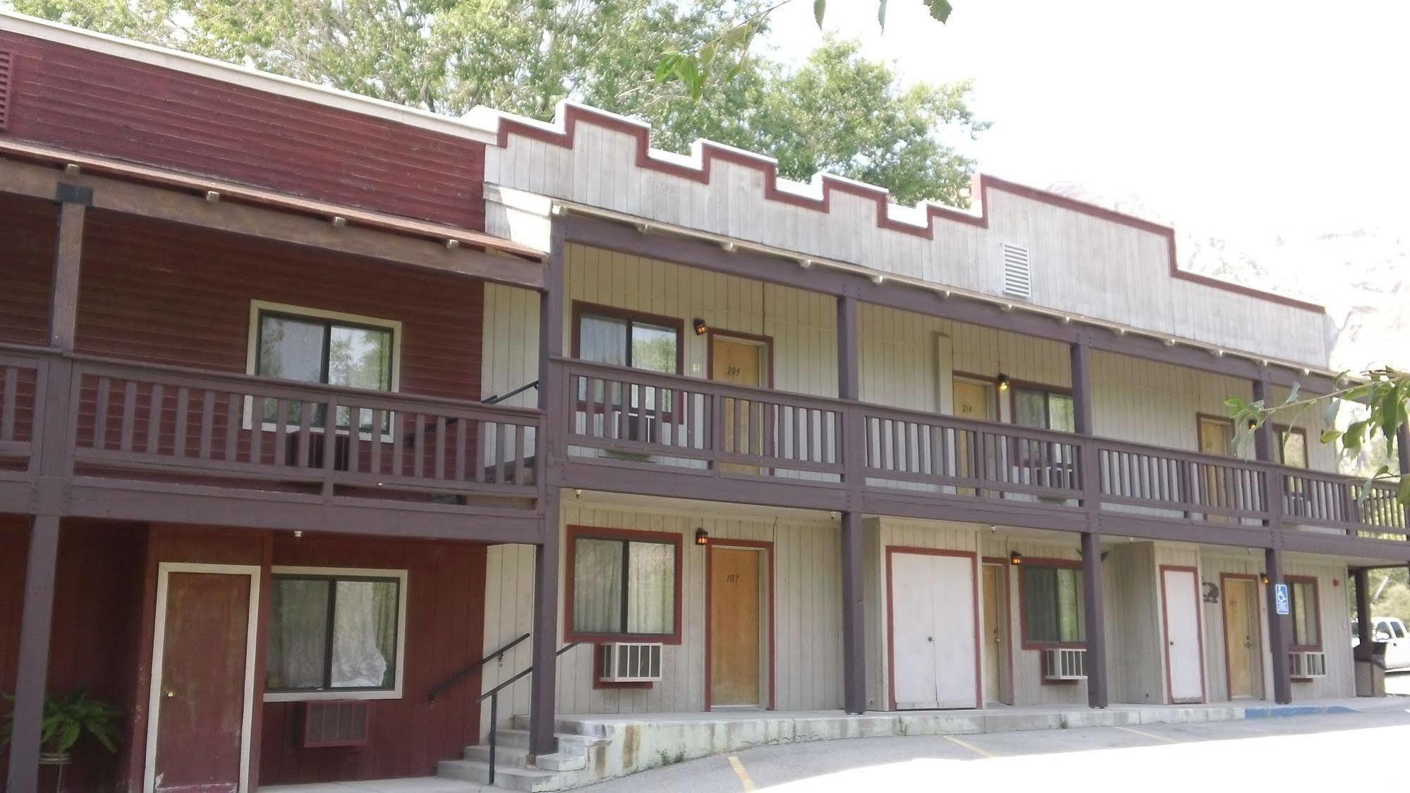 Bonnie Springs Ranch Motel Blue Diamond Экстерьер фото