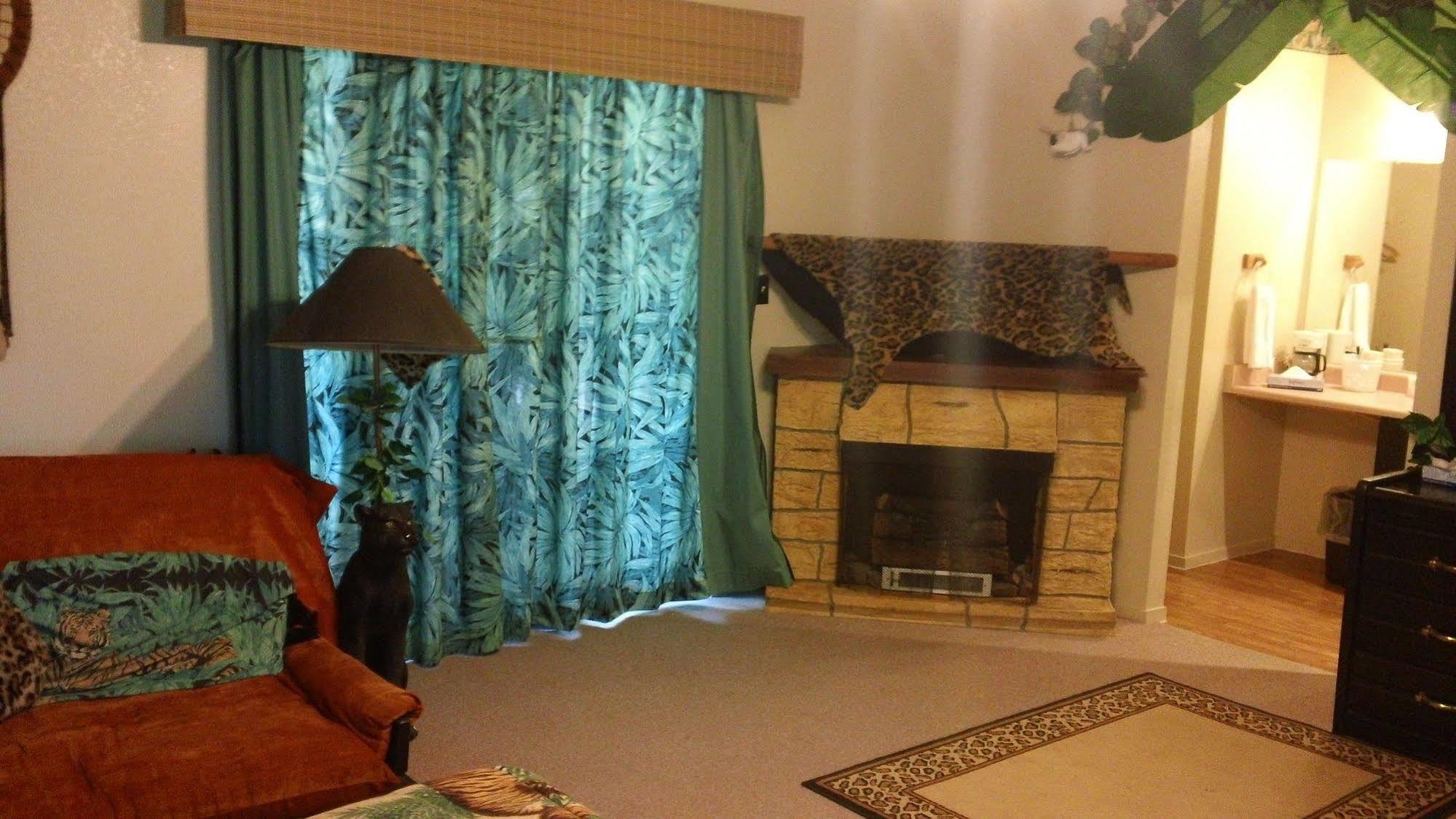 Bonnie Springs Ranch Motel Blue Diamond Экстерьер фото