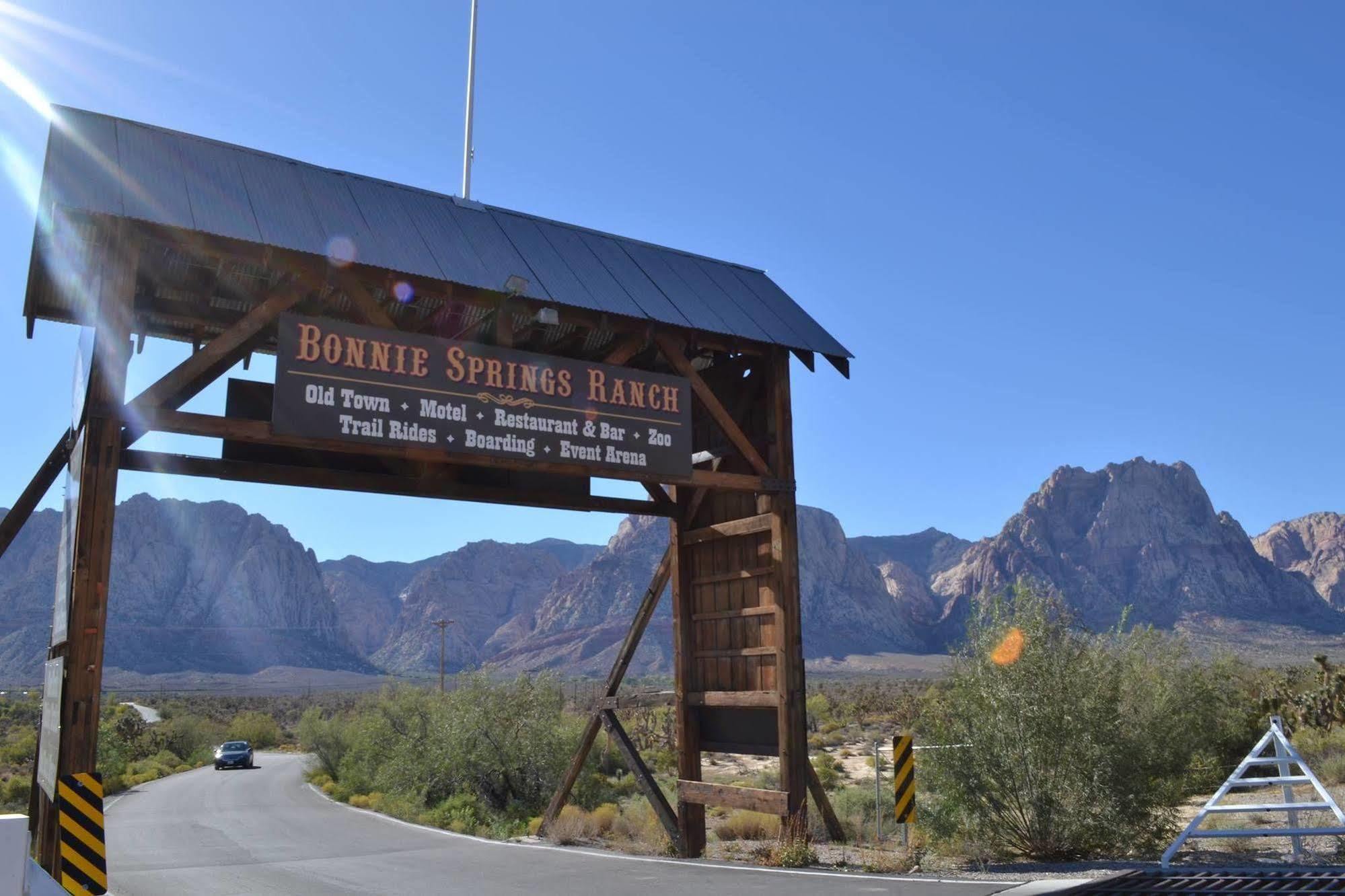 Bonnie Springs Ranch Motel Blue Diamond Экстерьер фото